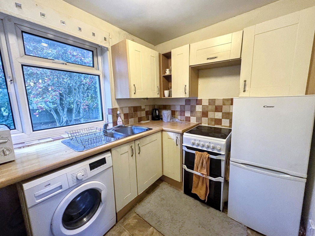 Flat Montford Close in Sunderland