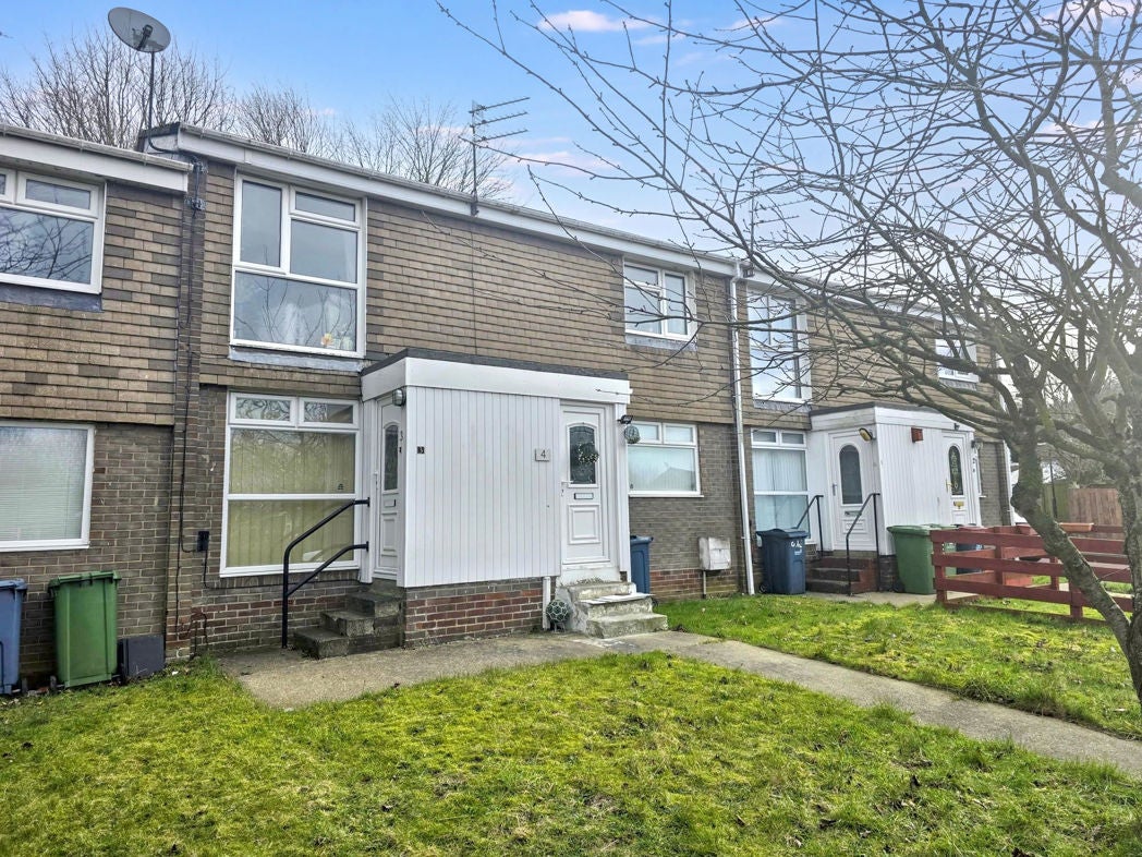 Flat Montford Close in Sunderland