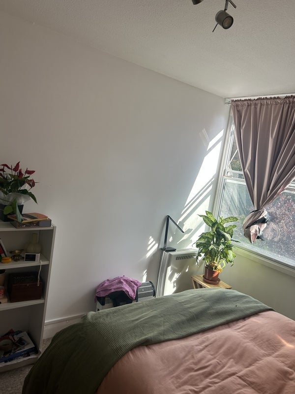Room Sullivan Close in Greater London