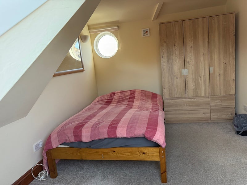 Room Fortis Green in Greater London