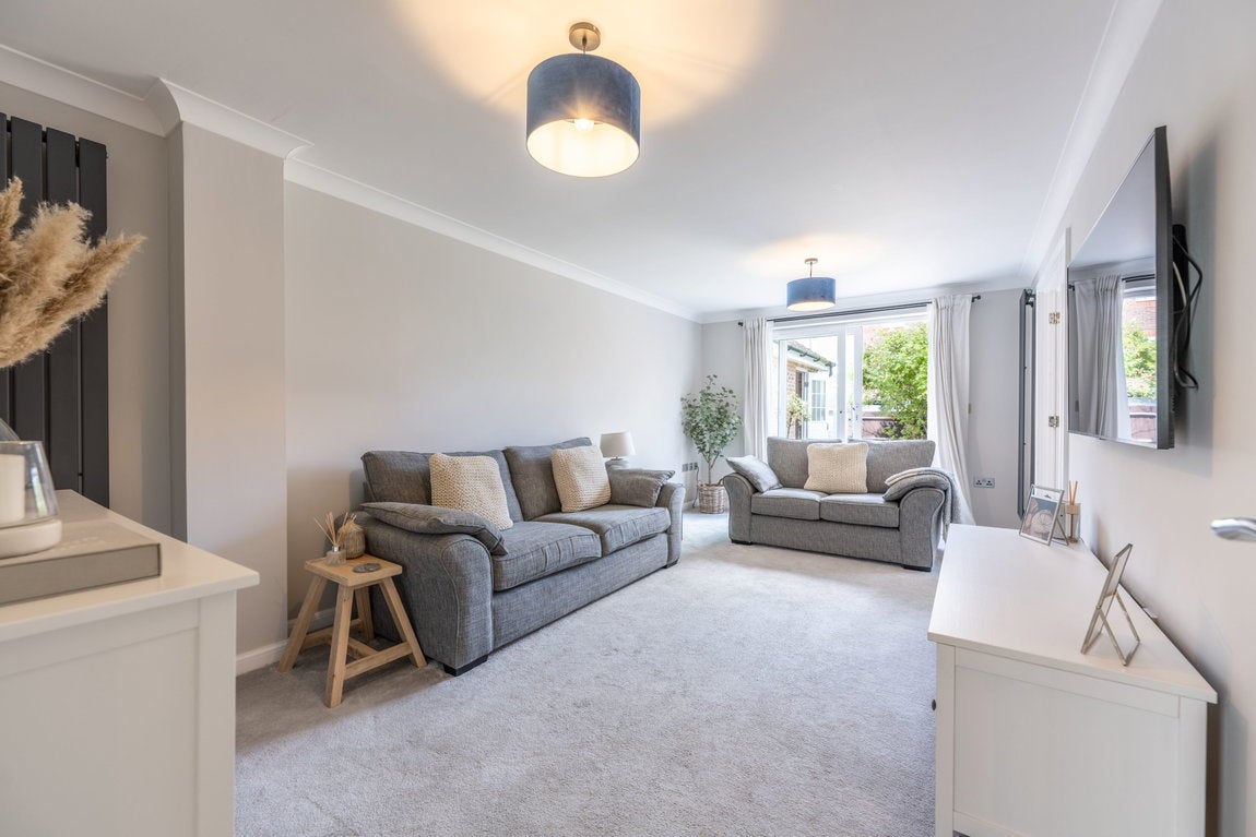 House Tollbar Way in Southampton