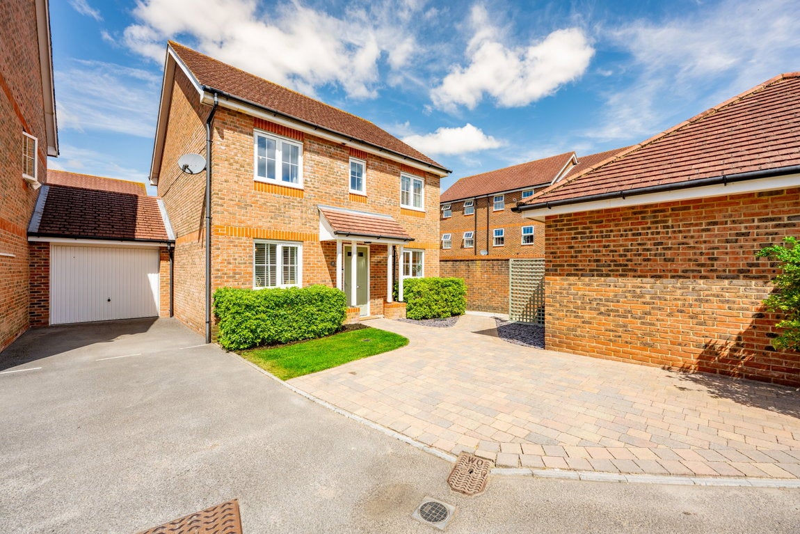 House Tollbar Way in Southampton