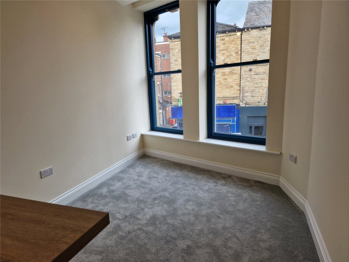 Flat Westgate in Kirklees