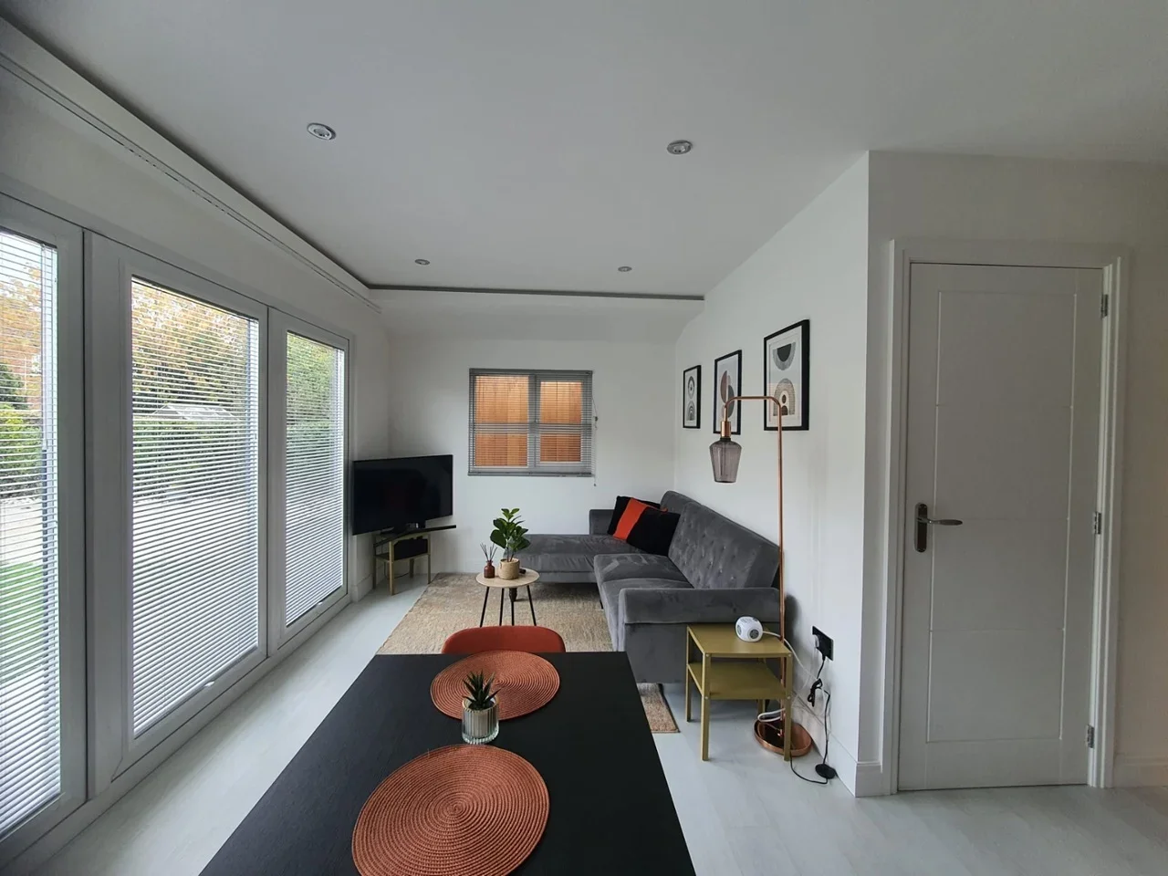 Flat Claudian Way in Chadwell St Mary