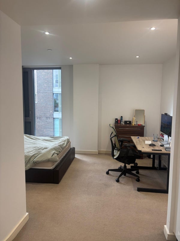 Flat Camley Street in Greater London