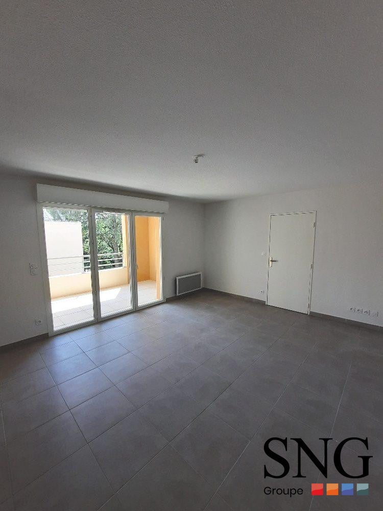 Appartement Avenue de la Pinède à Avignon