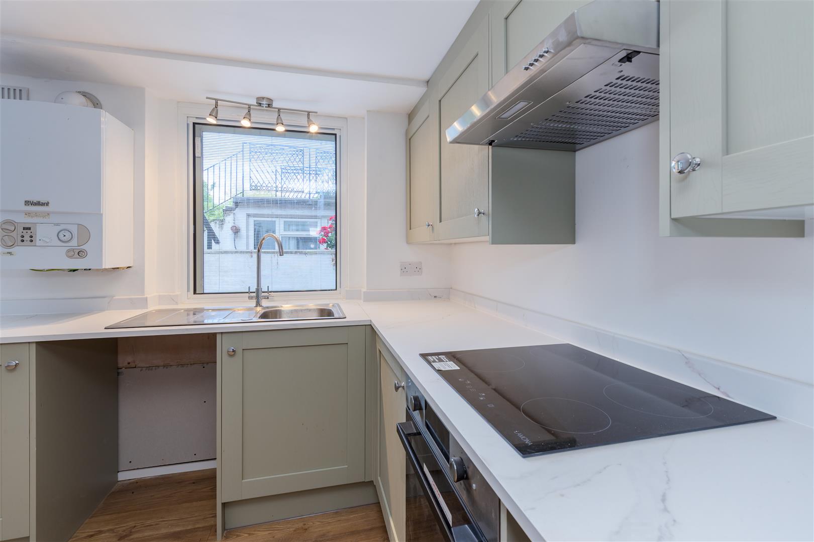 Flat East Heath Road in Greater London