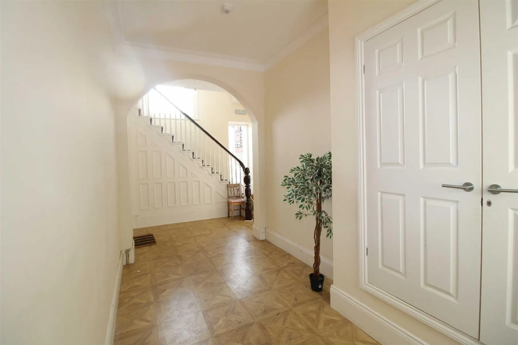 Flat Albany Gardens in North Tyneside