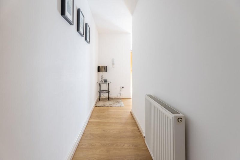 Room Albion Street in Glasgow