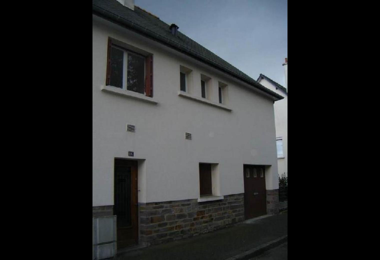Maison Rue Théodore Albert à Bruz