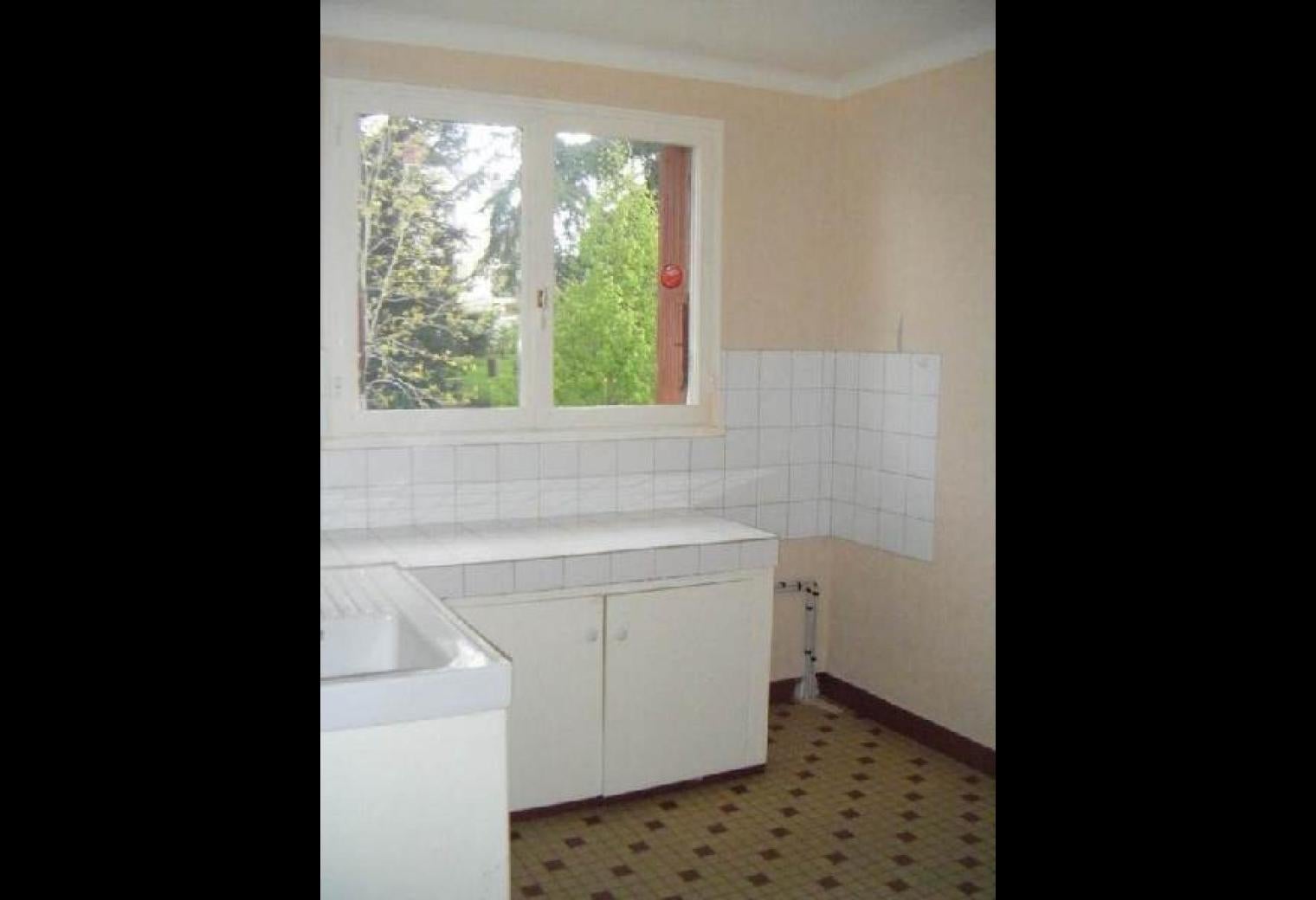Maison Rue Théodore Albert à Bruz