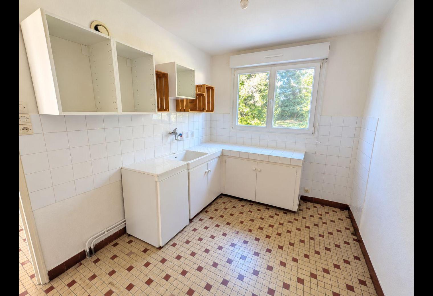 Maison Rue Théodore Albert à Bruz