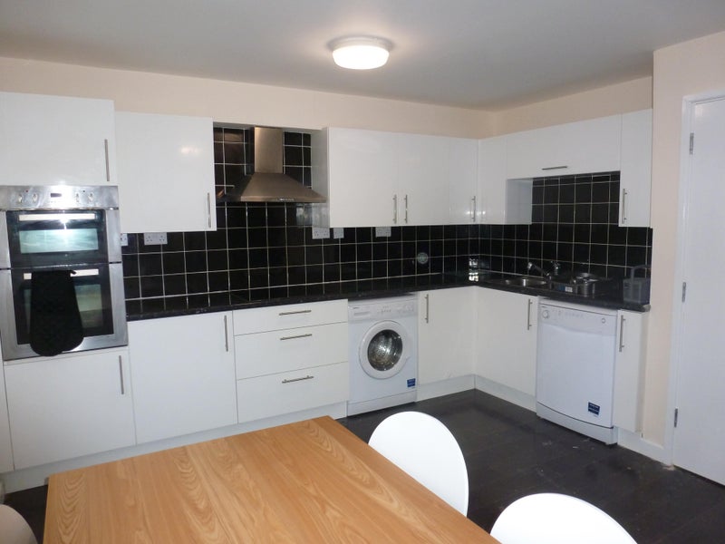 Flat Bringhurst in Peterborough