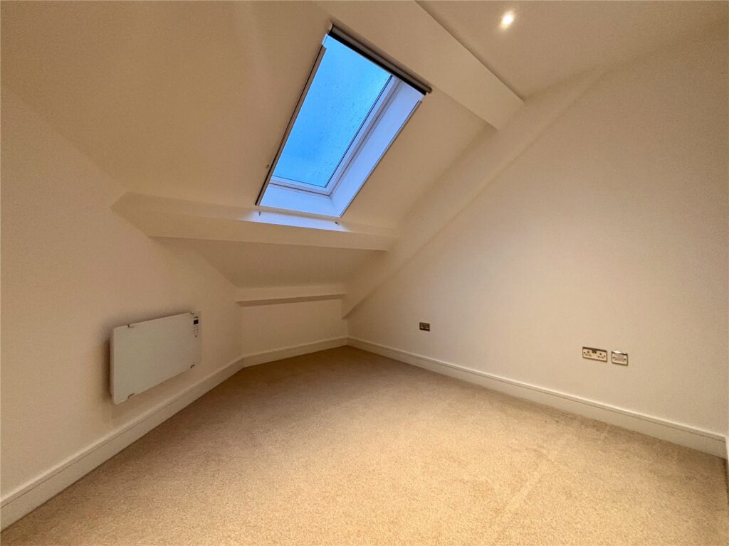 Flat Bartley Way in Hart