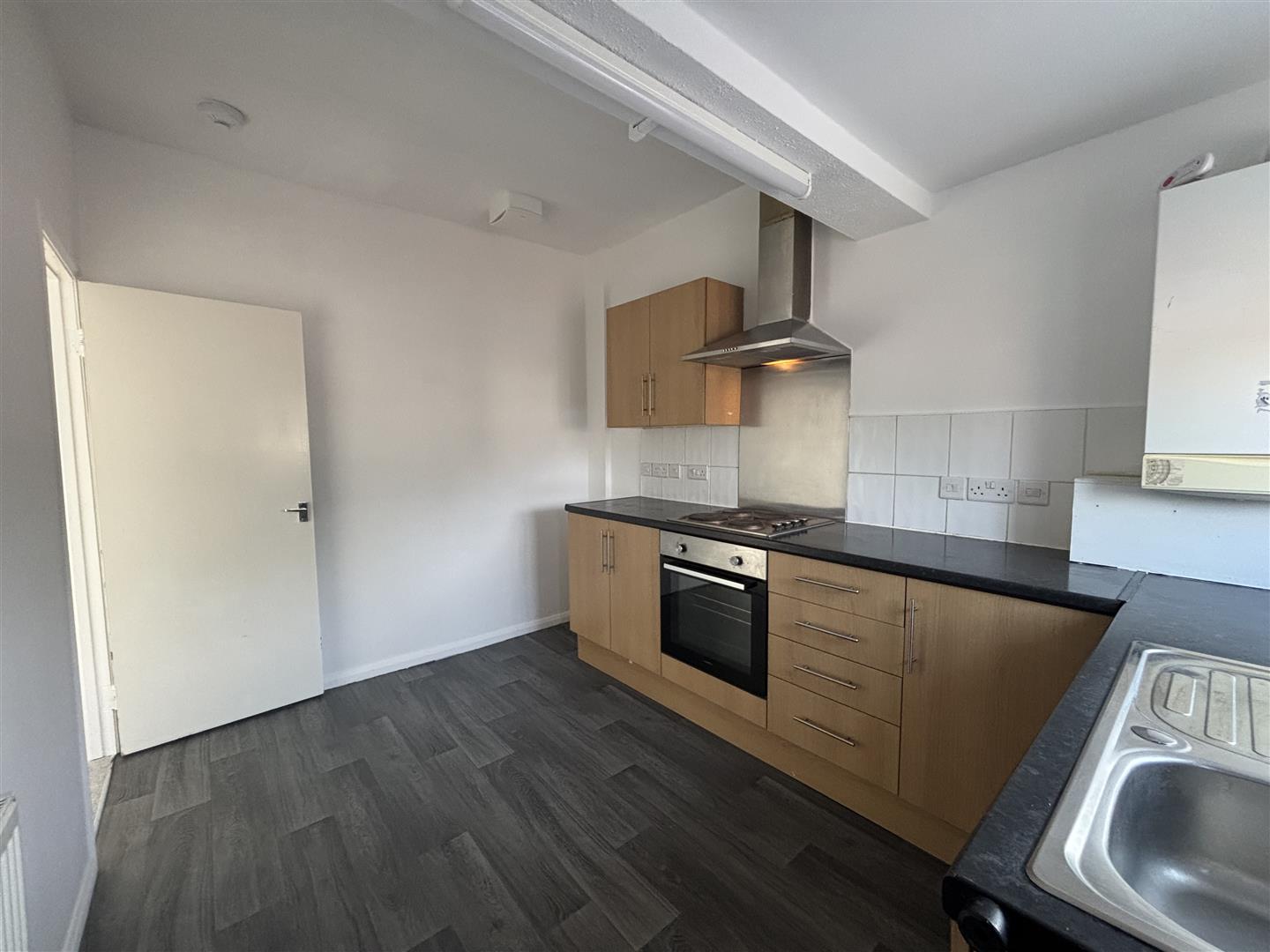 Flat Central Drive in Shotton