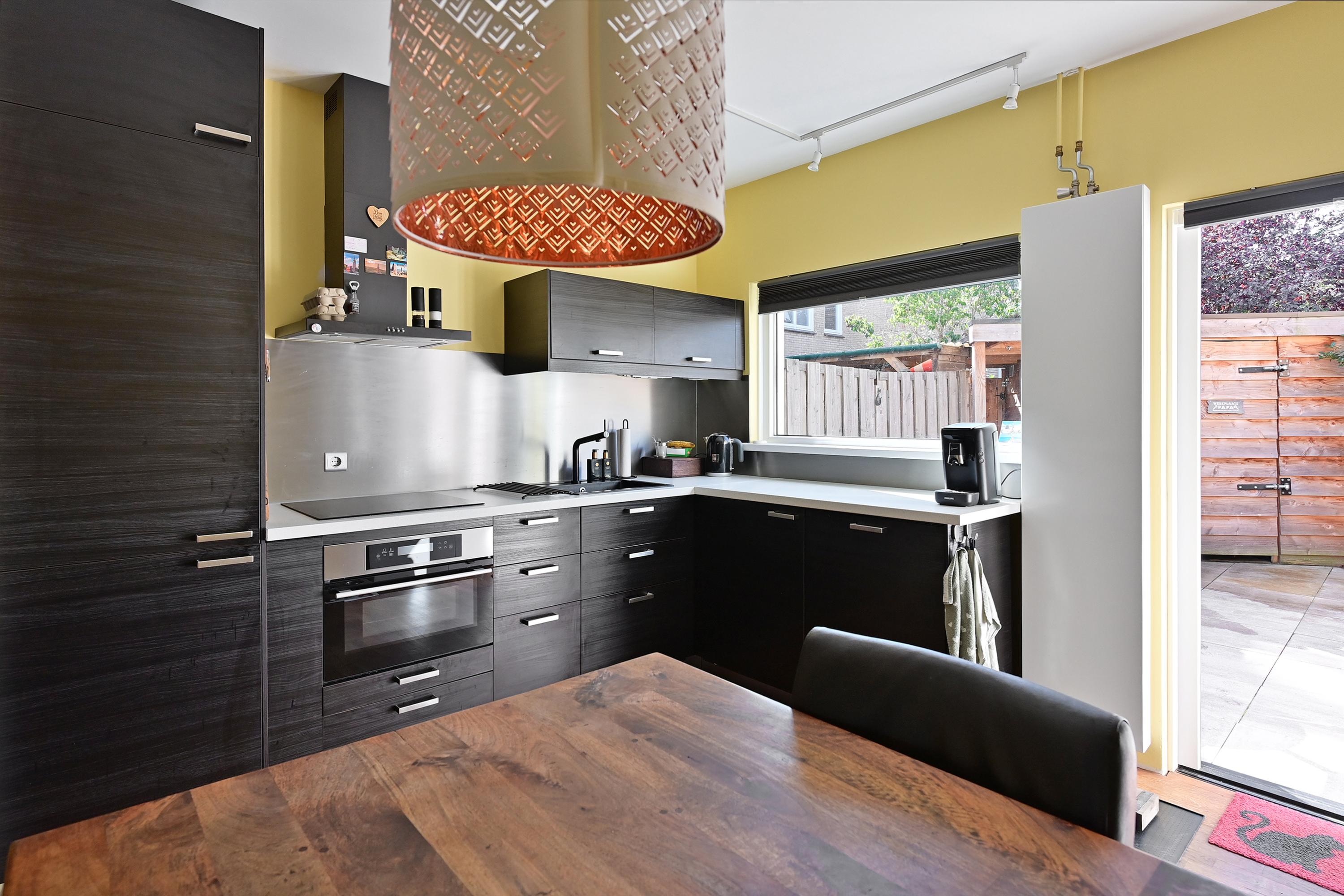 Tussenwoning te koop: Onderwei 18, Huizen