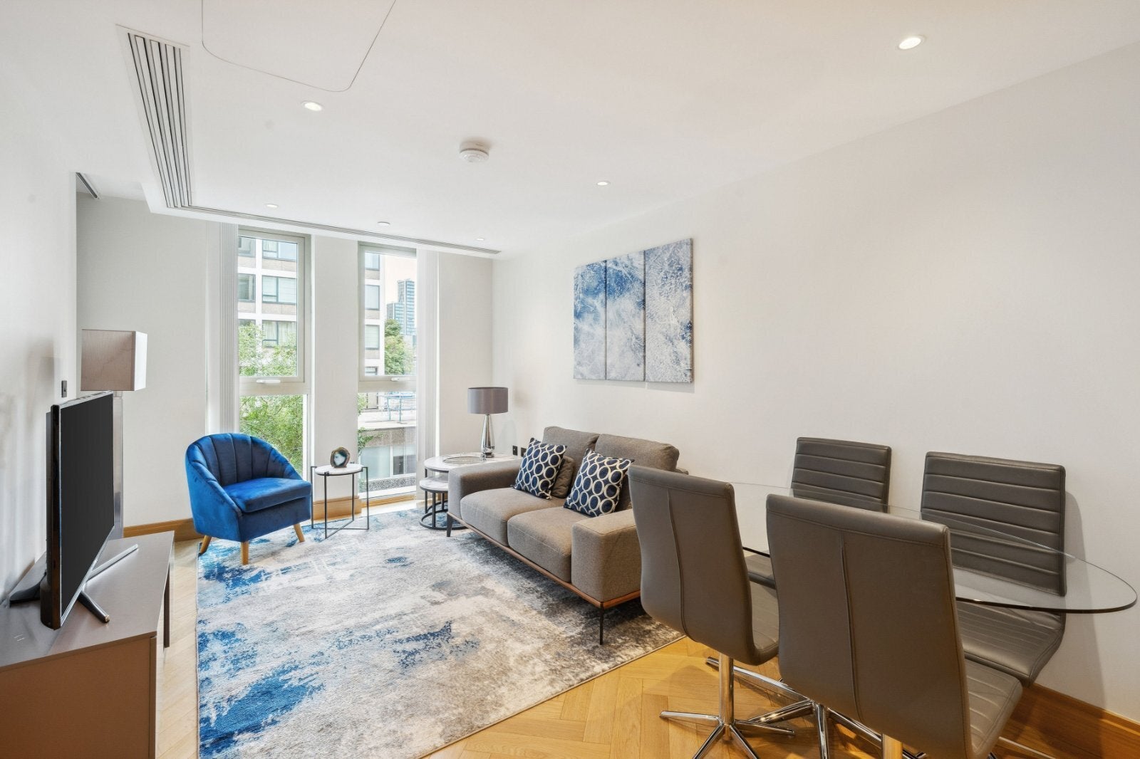 Flat John Islip Street in City of Westminster