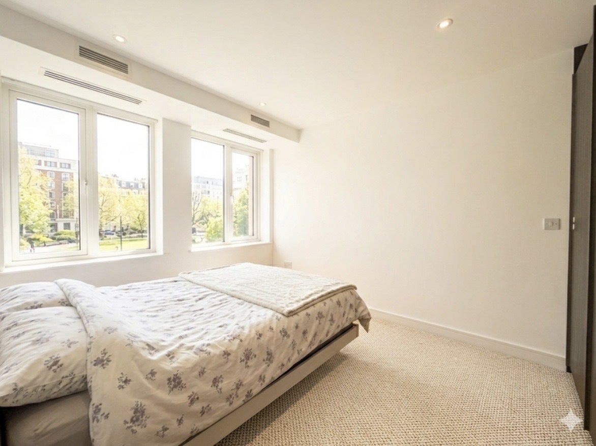 Flat Swanfield Road in Waltham Cross