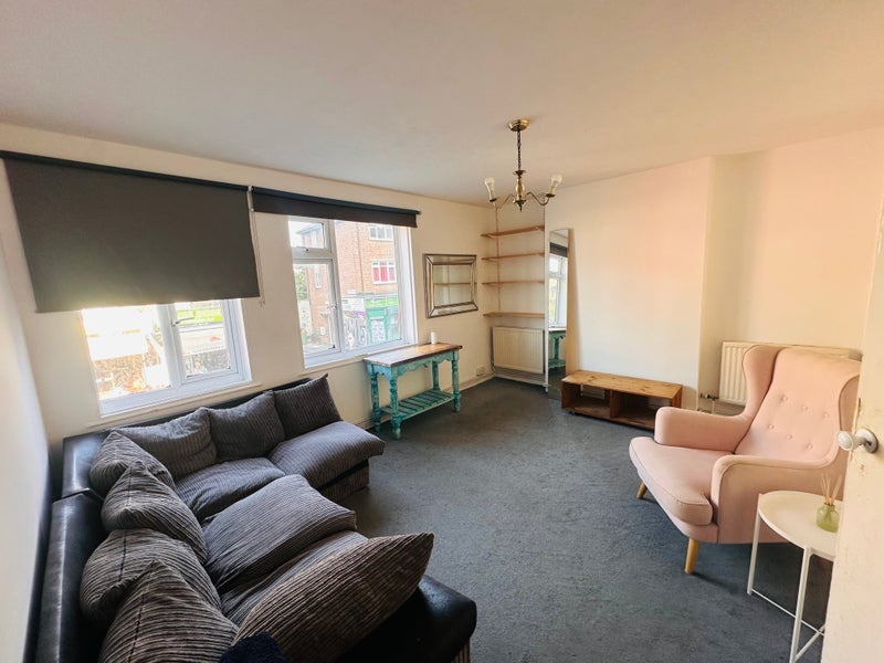 Room Stockwell Green in Greater London
