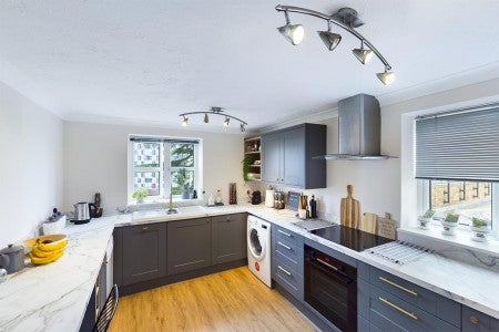 Flat Handel Road in Southampton