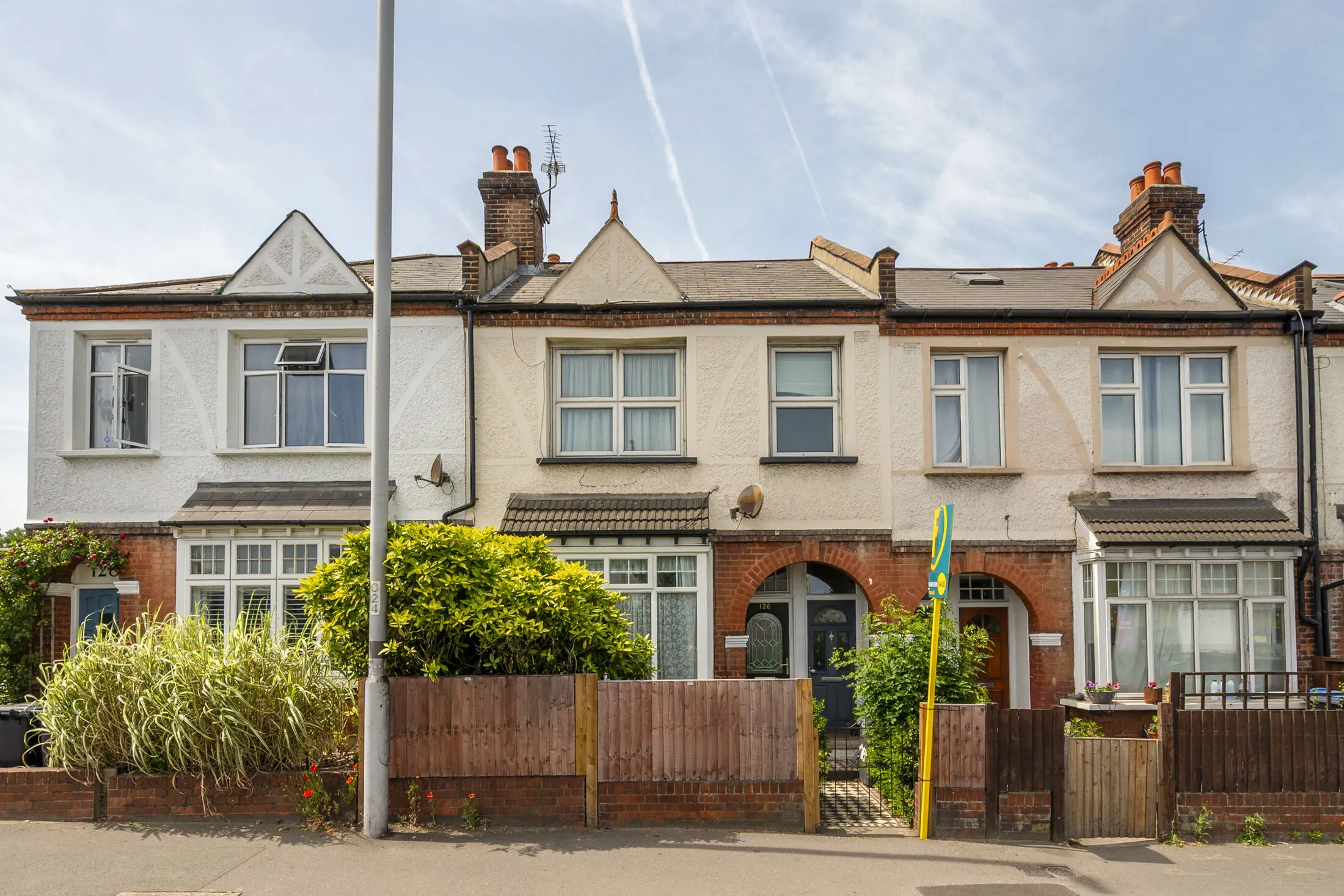 Flat Nursery Road in Greater London