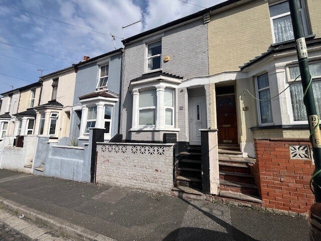 House Beaconsfield Road in Chatham
