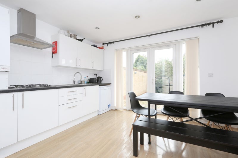 Room Blackheath Road in Greater London