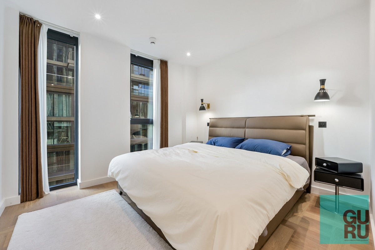 Flat Merino Gardens in Greater London