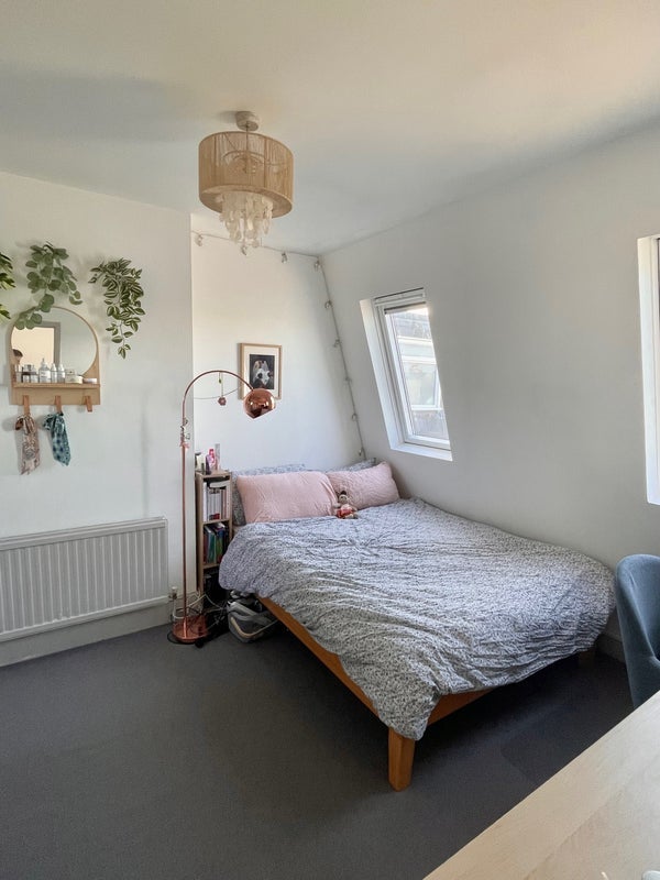 Room Greswell Street in Greater London