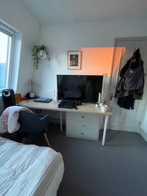 Room Greswell Street in Greater London