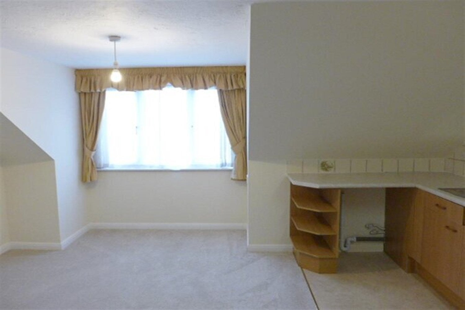 Flat Stuart Road in Southend-on-Sea