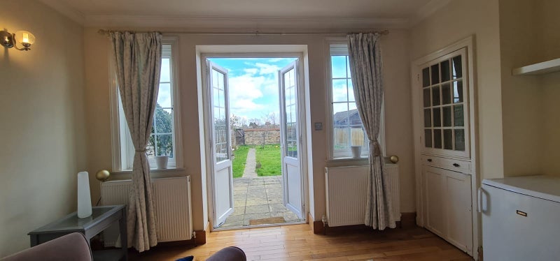 Room Grand Drive in Greater London