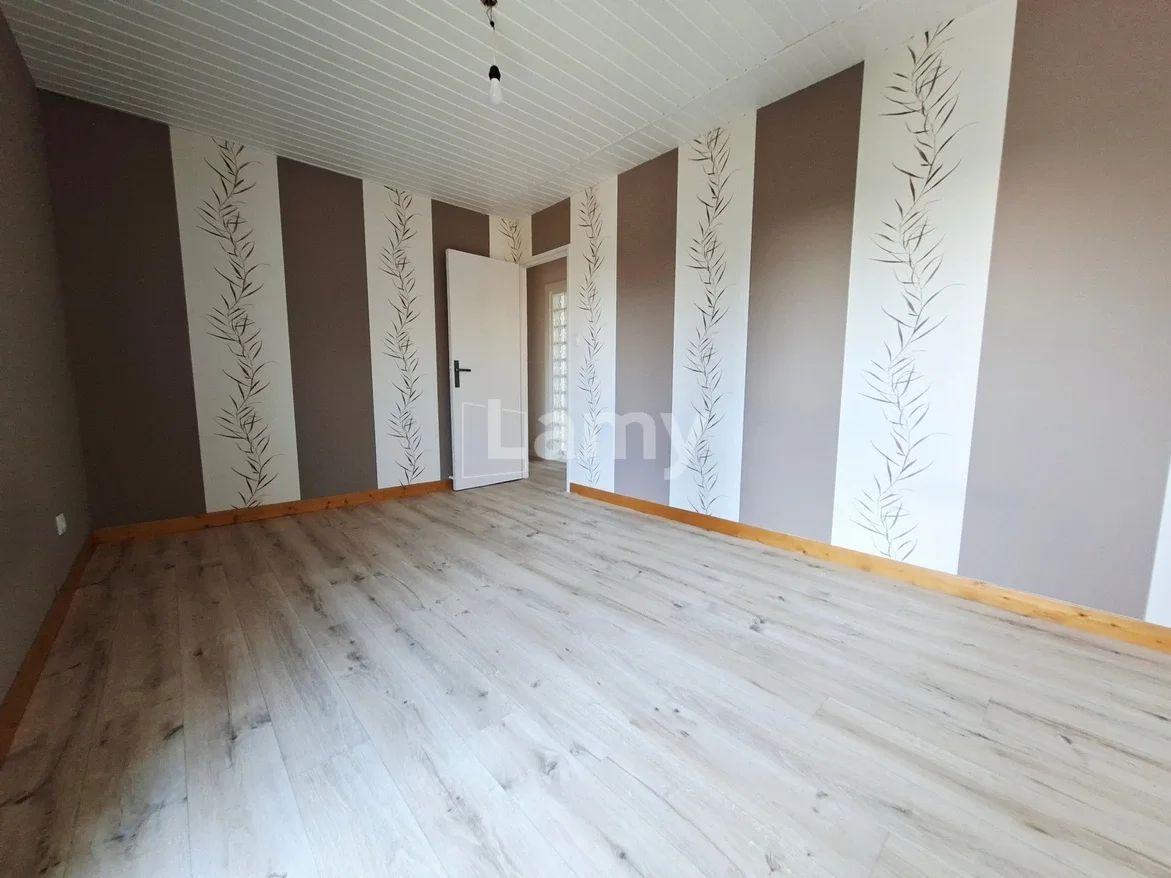 Flat Rue du Clair Soleil in Seloncourt