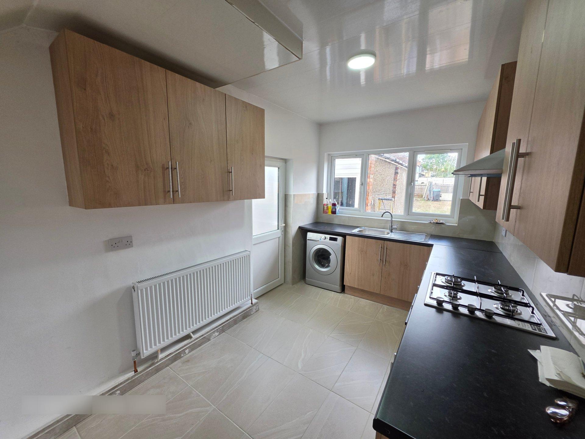 House Holmstall Avenue in Greater London