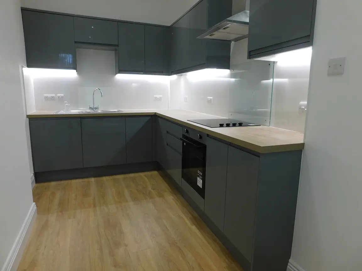 Flat Dalmeny Street in City of Edinburgh