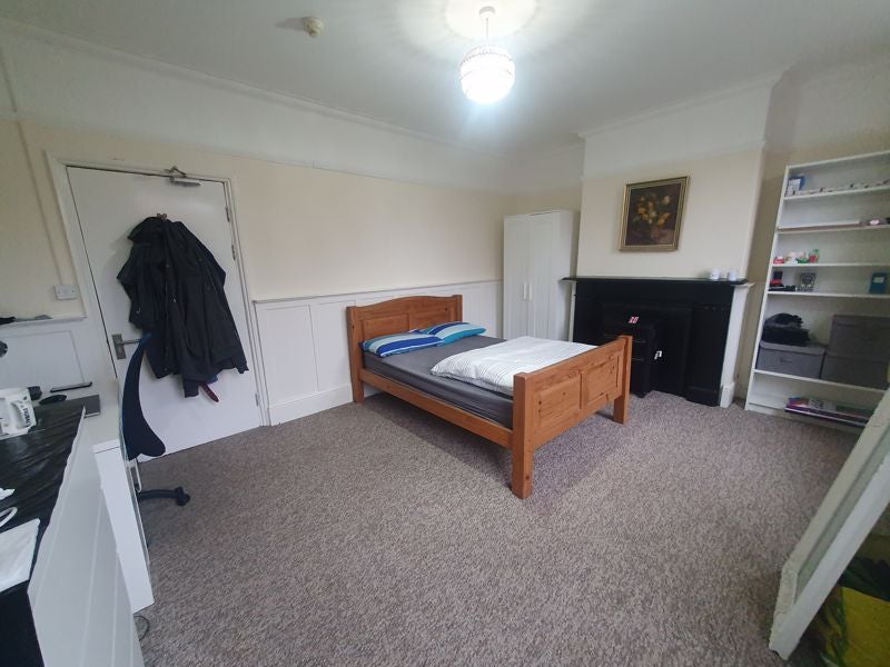 House Bromyard Road in Worcester