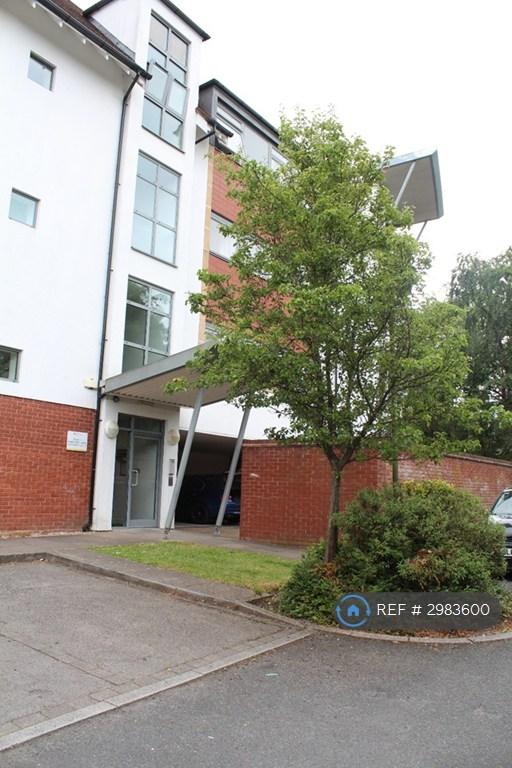 Flat Woodbrooke Grove in Birmingham