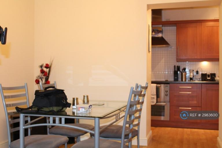 Flat Woodbrooke Grove in Birmingham