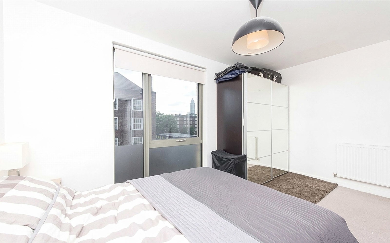 Flat Sancroft Street in Greater London