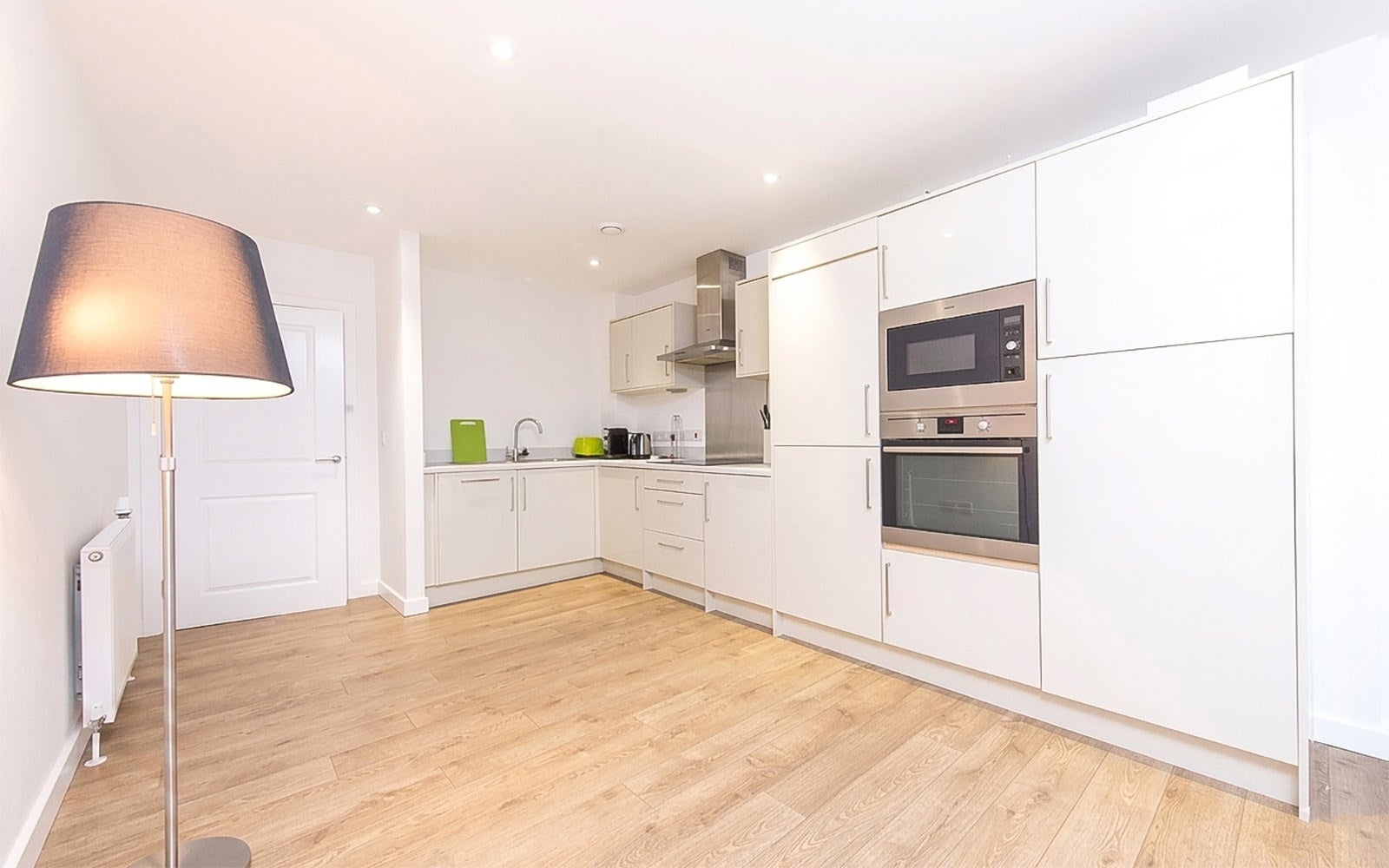Flat Sancroft Street in Greater London