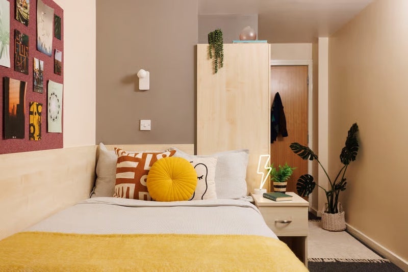 Room Cavendish Street in Leeds