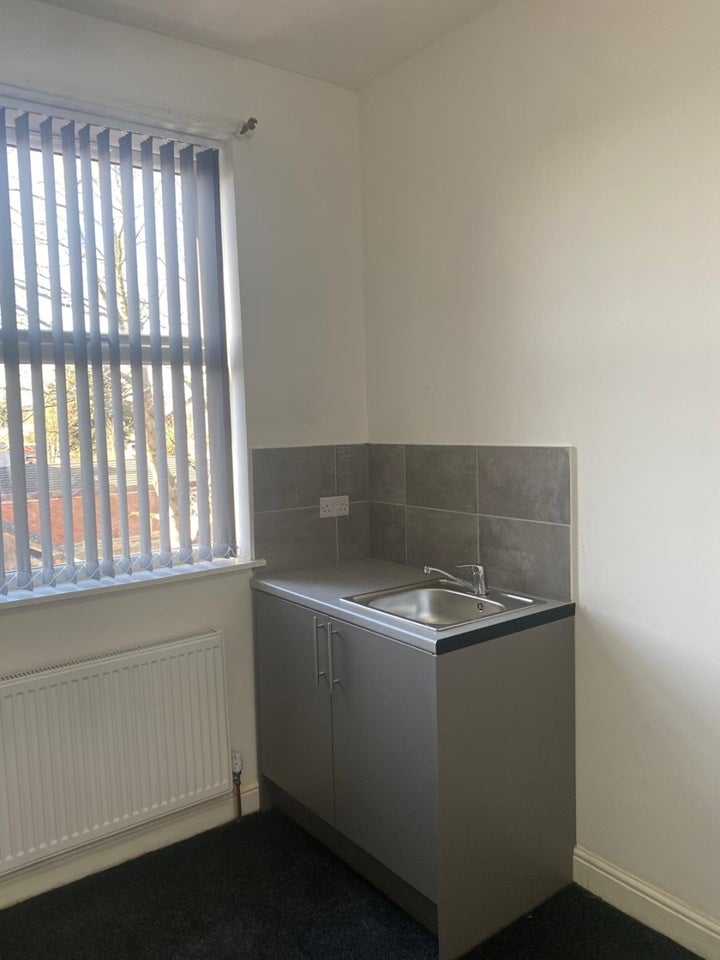 Room Walter Street in Sandwell