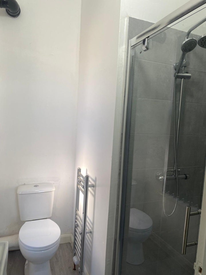 Room Walter Street in Sandwell