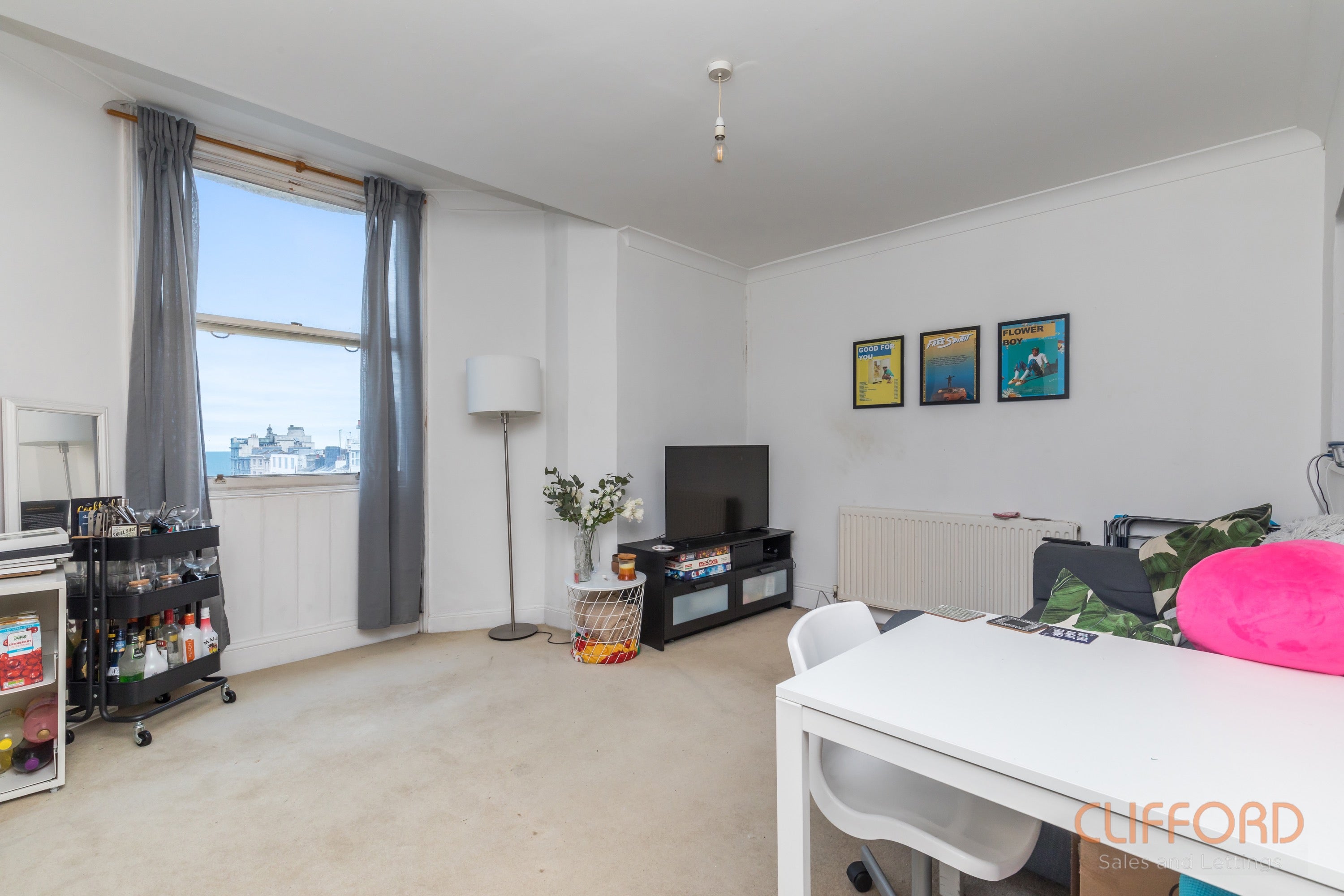 Flat Regency Square in Brighton