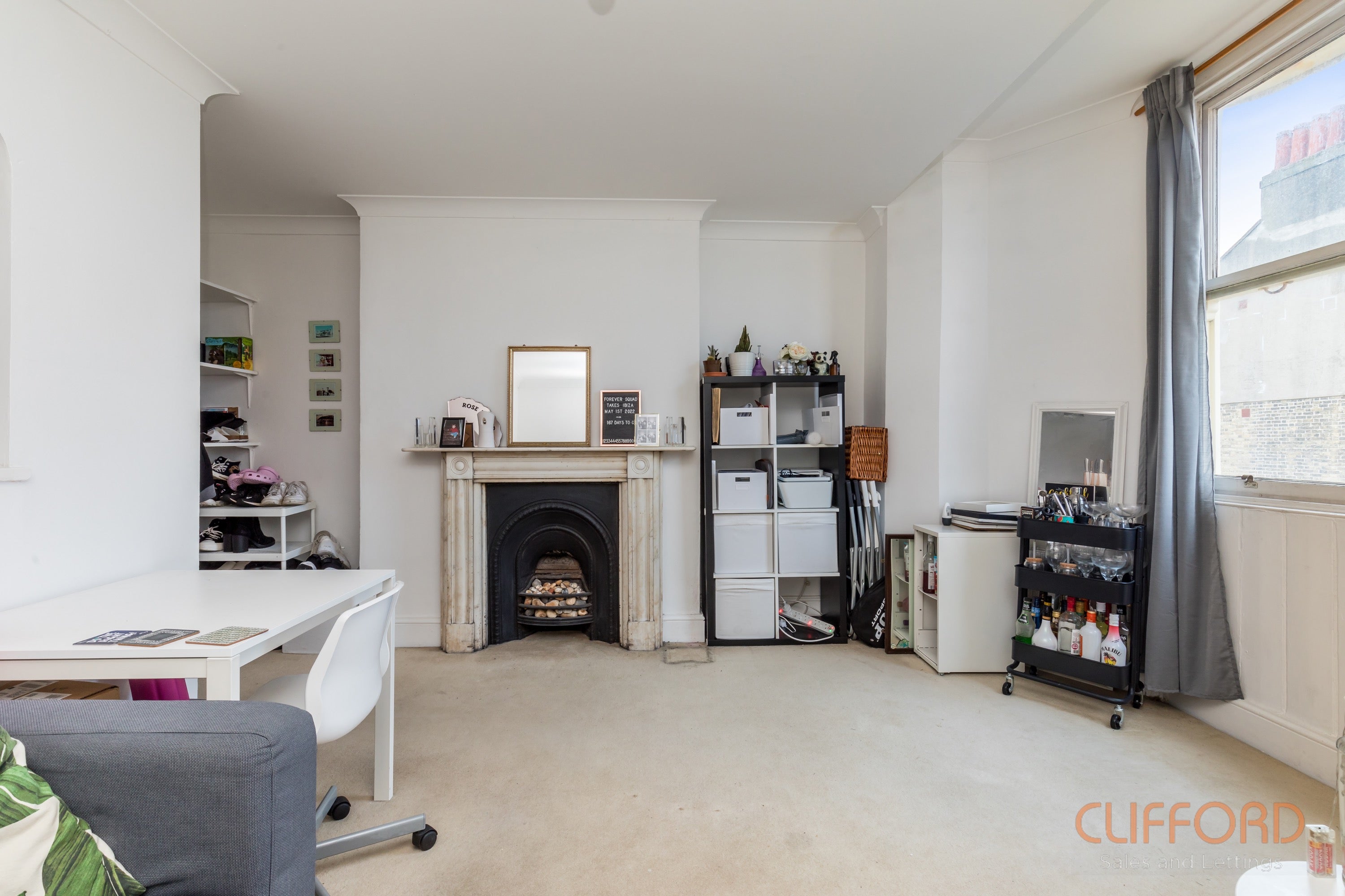 Flat Regency Square in Brighton
