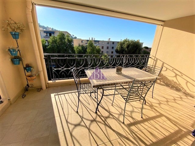 Appartement Rue Eugénie à Hyères