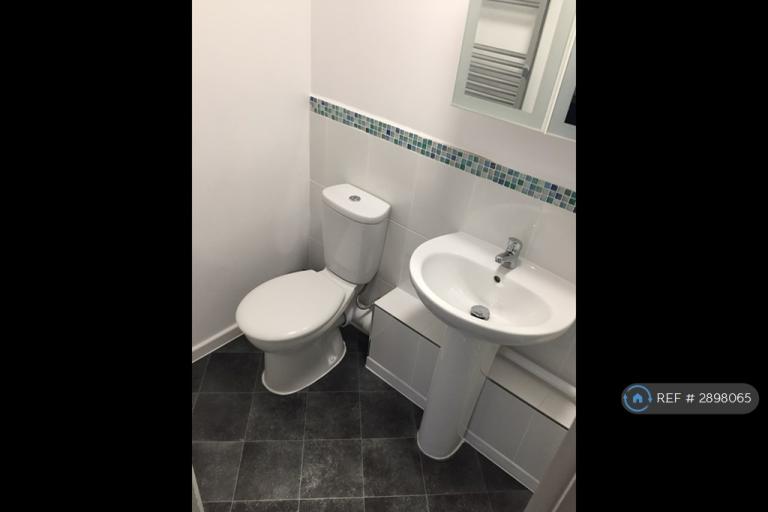 Room Gibson Close in Stafford