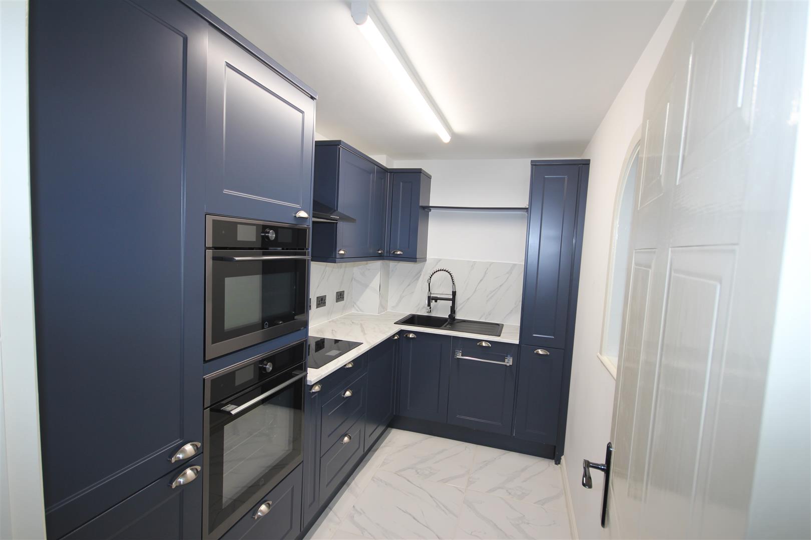 Flat Arbour Court in Fareham