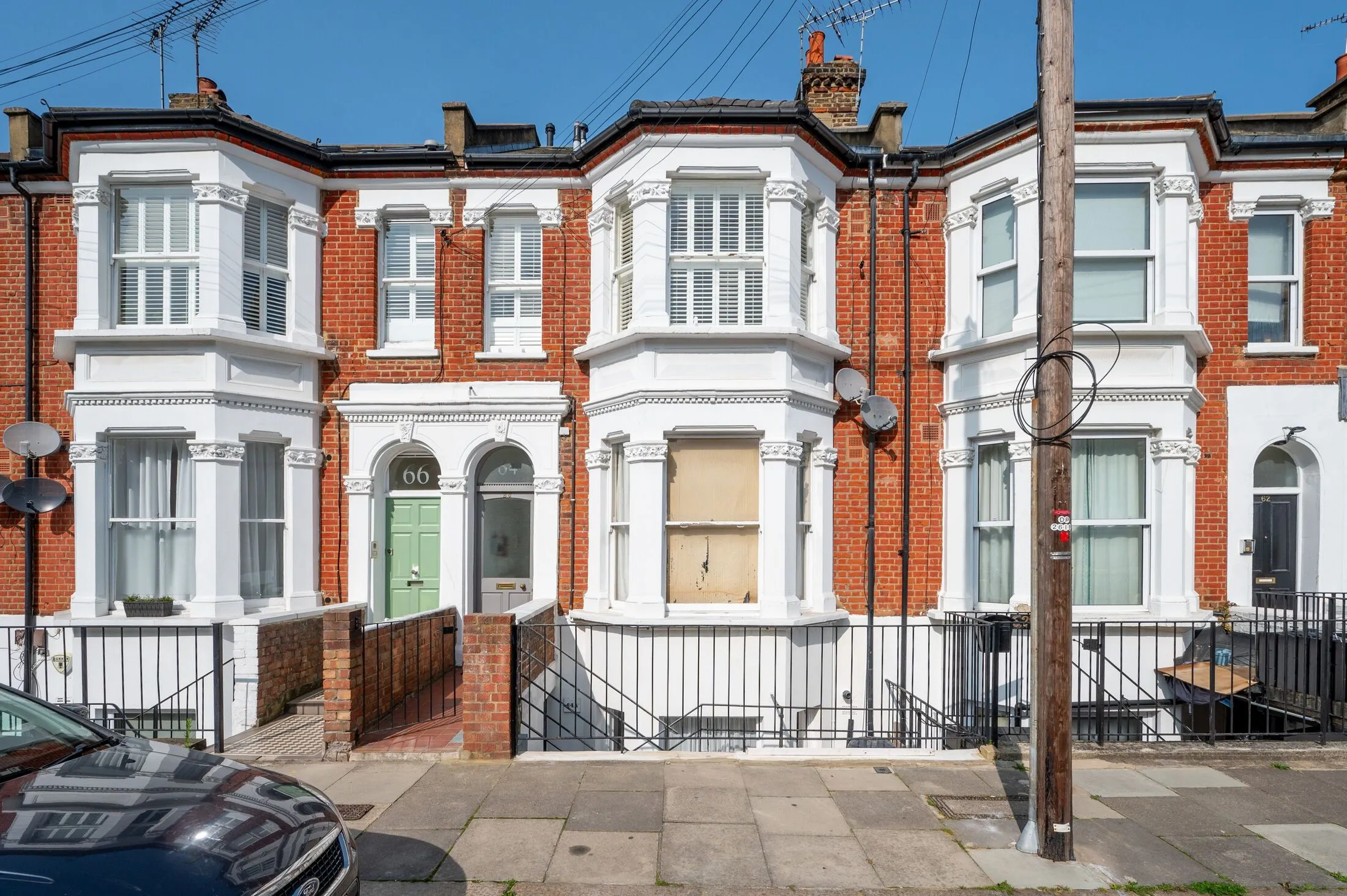 Flat Curwen Road in Greater London