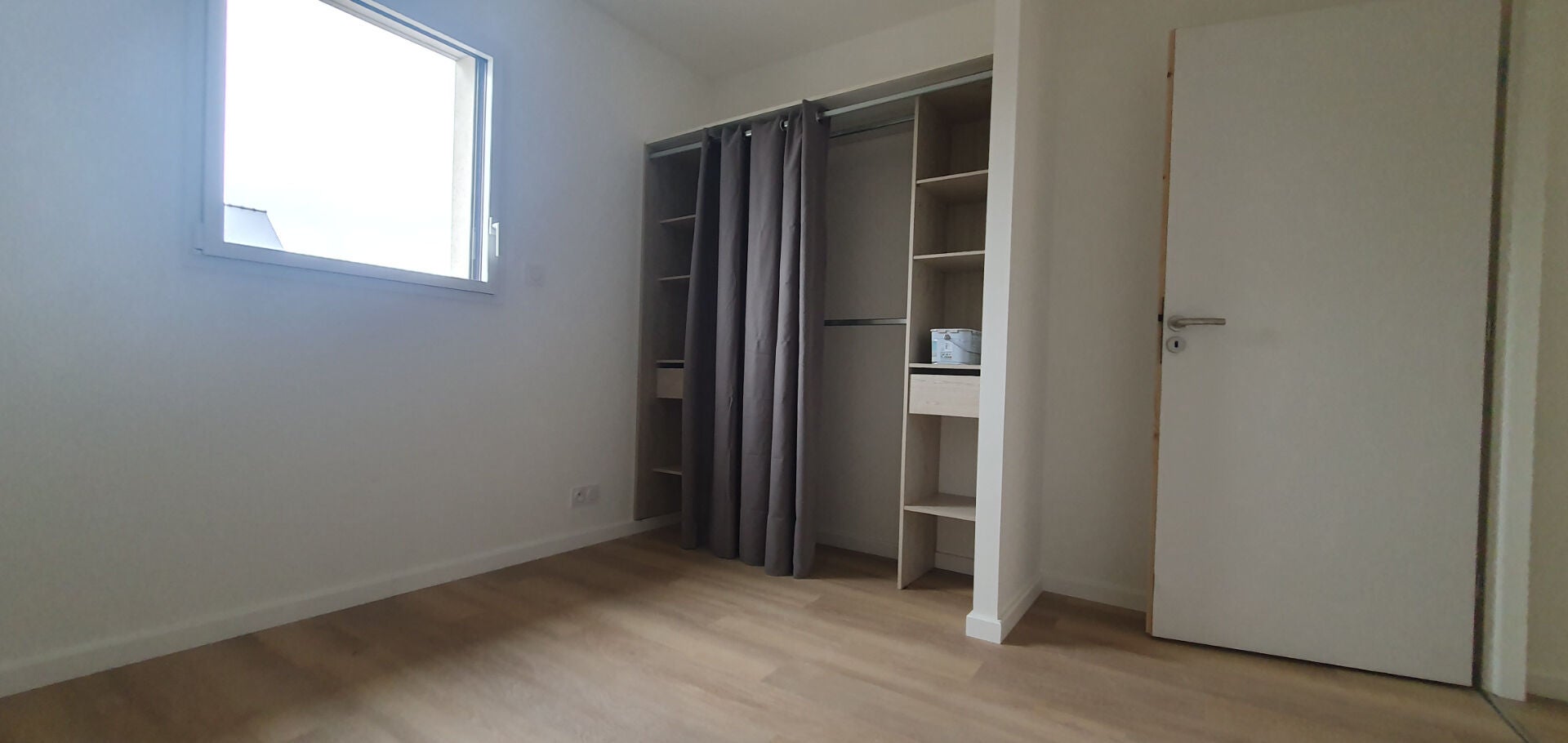 Maison Place Du General Leclerc à Saint-Renan